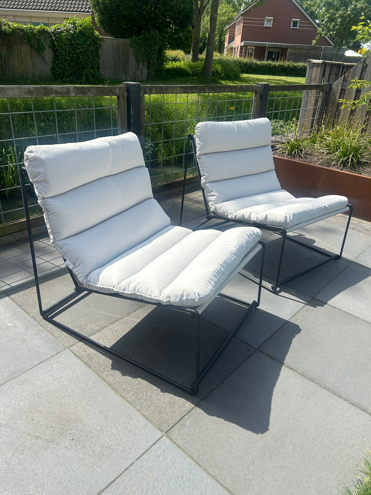 Slechts 2 weken in gebruik! 2 x Fauteuil Idro zand, Kwantum, Ophalen of Verzenden, Nieuw, Metaal