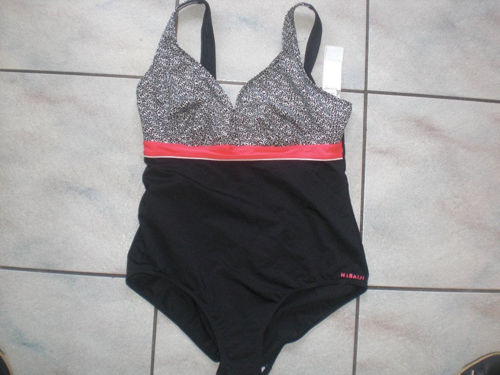 Badpak Nabaiji nieuw, met corrigerend voorpand maat 44, Zwart, Nabaiji, Nieuw, Badpak
