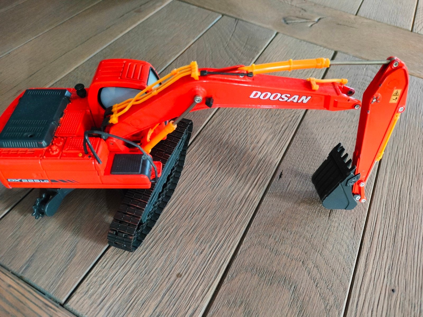 Doosan schaalmodel kraan voor onderdelen, Hobby en Vrije tijd, Modelbouw | Auto's en Voertuigen, Gebruikt, Ophalen of Verzenden