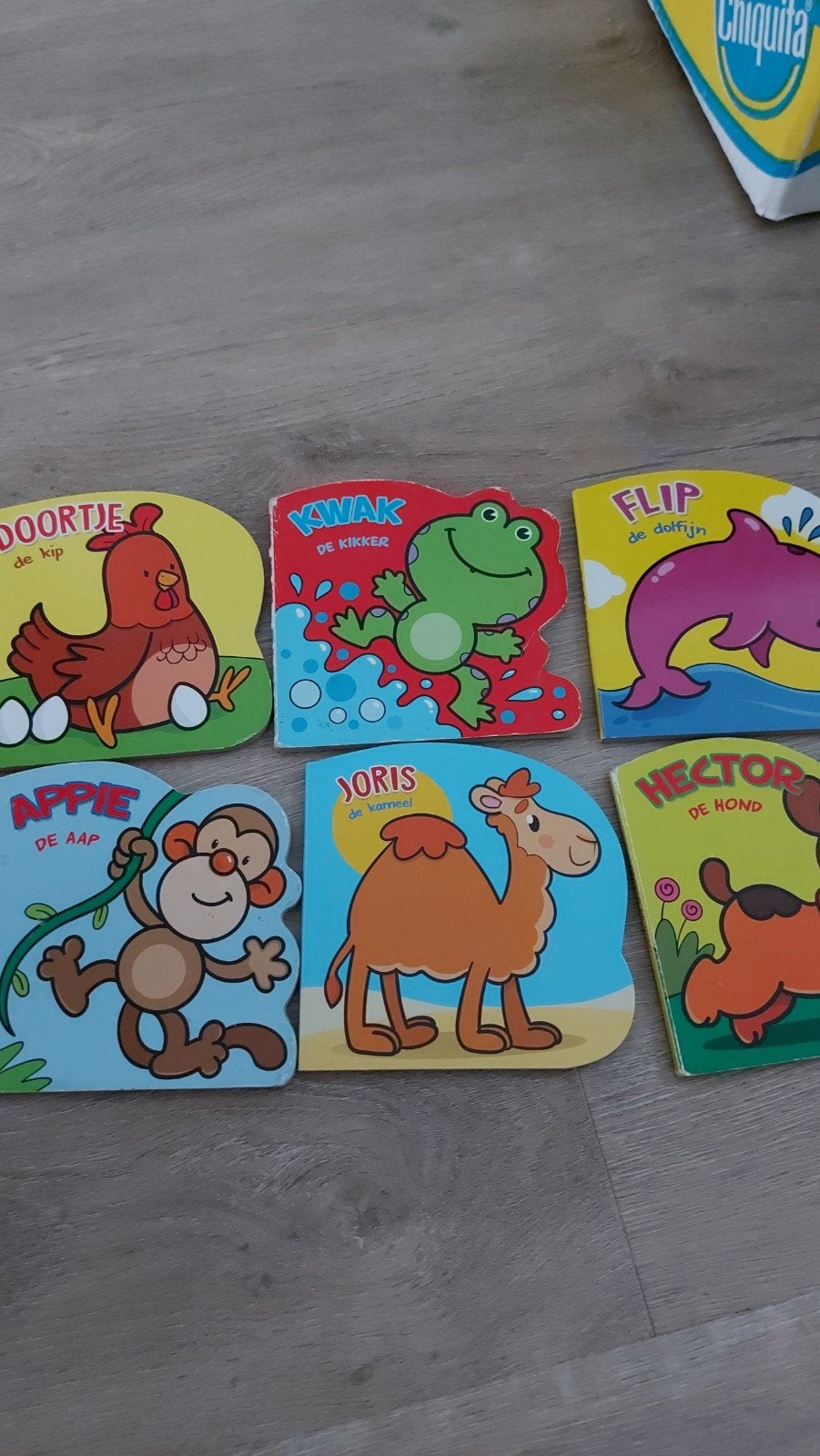 Y: Set van 6 kinderboekjes: Dieren Vriendjes, Ophalen of Verzenden, Zo goed als nieuw, Uitklap-, Voel- of Ontdekboek, 0 tot 6 maanden