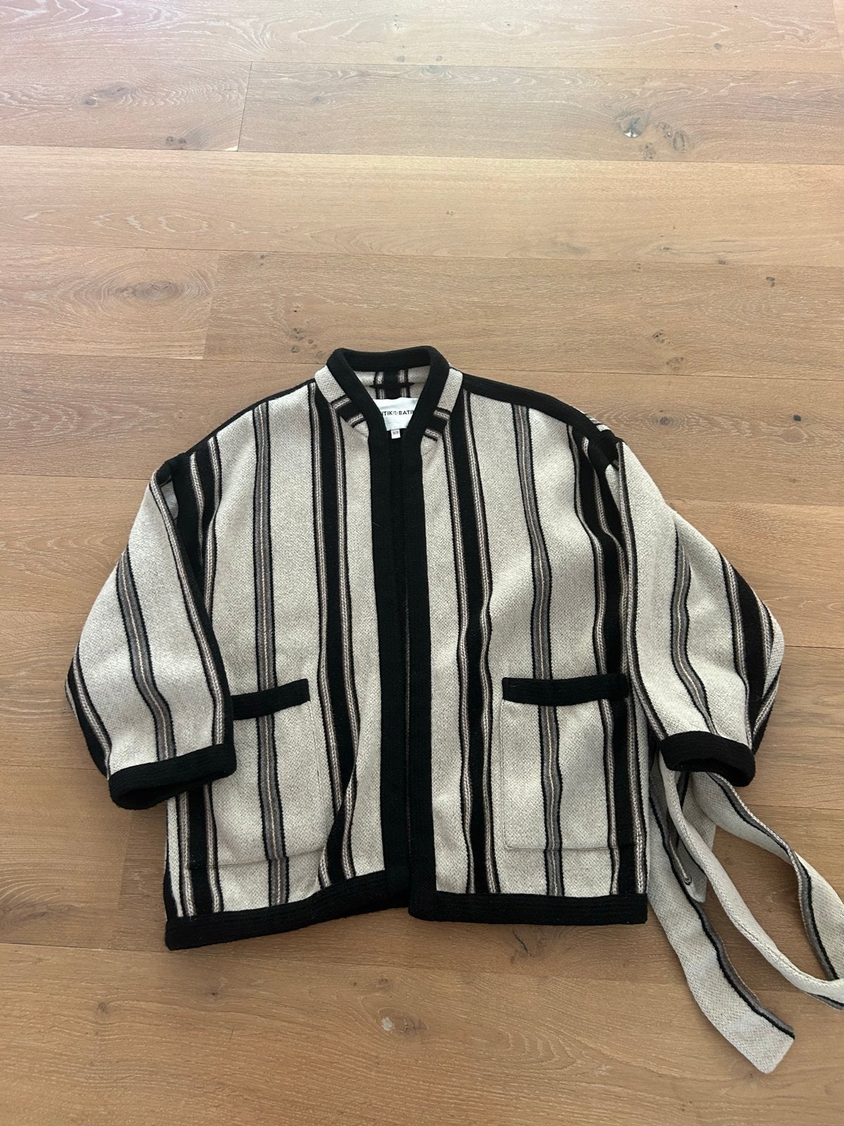 Antik Batik gestreept vest met ceintuur, Ophalen of Verzenden, Zo goed als nieuw, Maat 38/40 (M), Beige