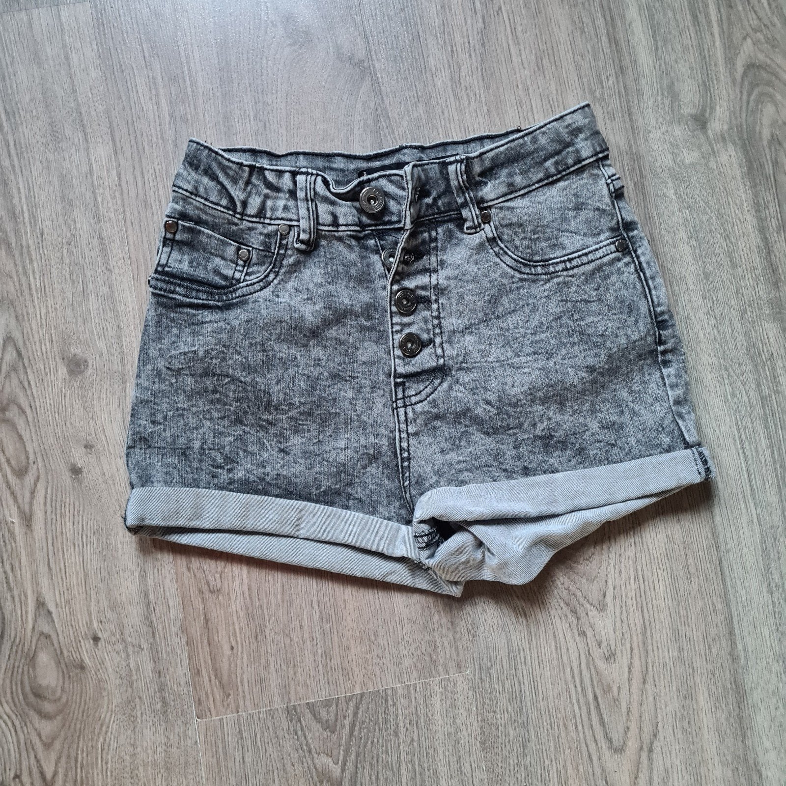 Korte spijkerbroek FB Sister maat XS, Kort, Ophalen of Verzenden, Maat 34 (XS) of kleiner, Grijs