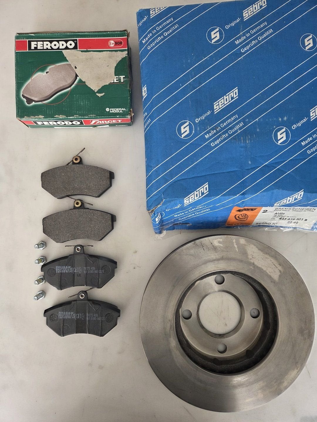 Set Sebro Remschijven met Remblokken Audi 100, Sebro, -, -, Nieuw