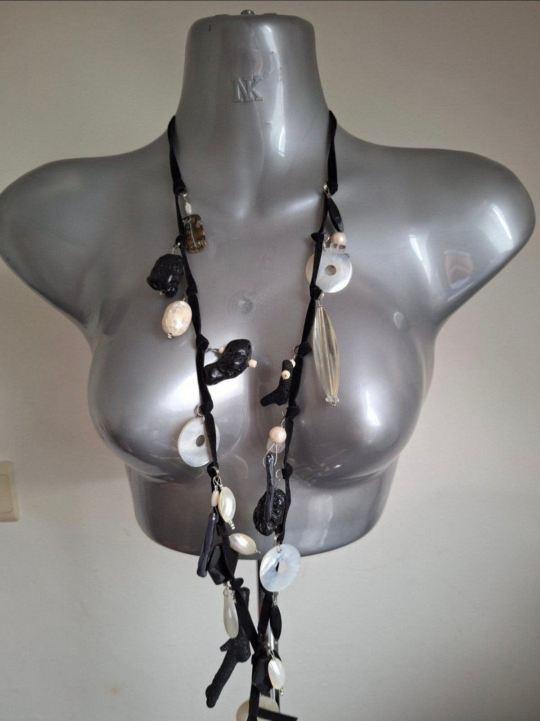 Manouk - koordketting met div. hangers. 3=2 actie., Met hanger, Overige materialen, Verzenden, Zwart
