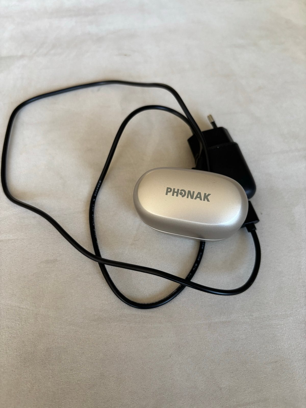 Gehoor apparaat rechts buitencategorie phonak L90-R €1200, Diversen, Ophalen, Zo goed als nieuw