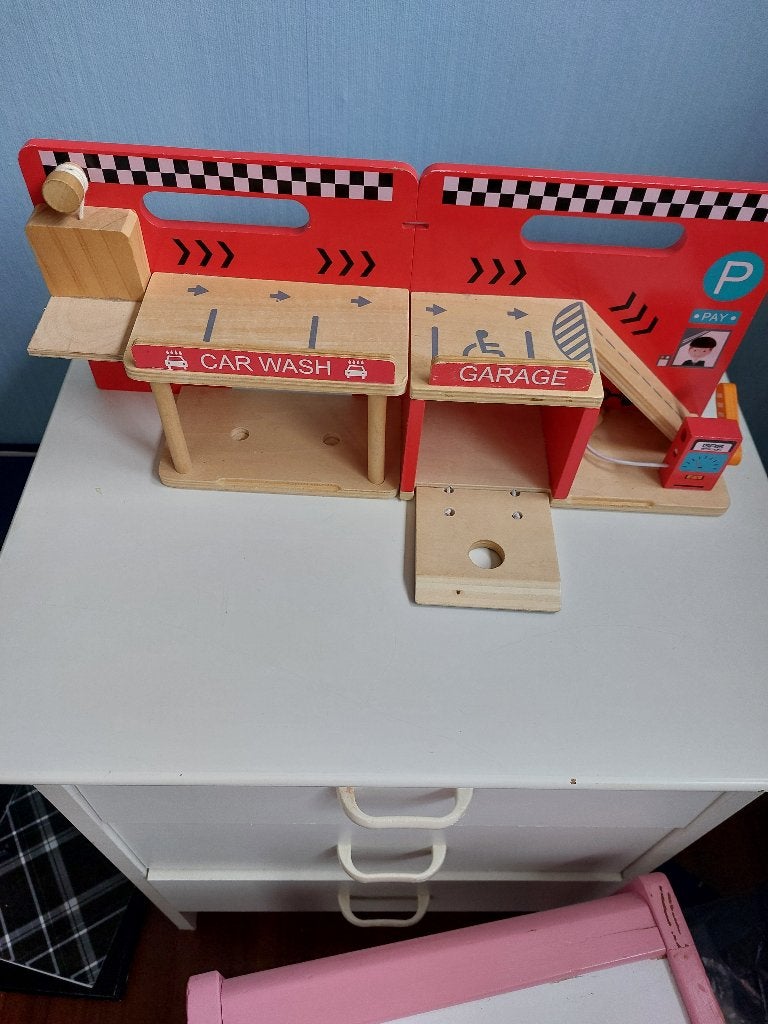 kleine houten garage, kan dichtgeklapt worden in goede staat, Ophalen of Verzenden, Zo goed als nieuw, Overige typen