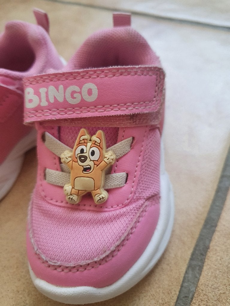 Disney BLUEY schoenen maat 19 (baby 12 tot 16 maanden), Meisje, Ophalen, Disney, Gebruikt