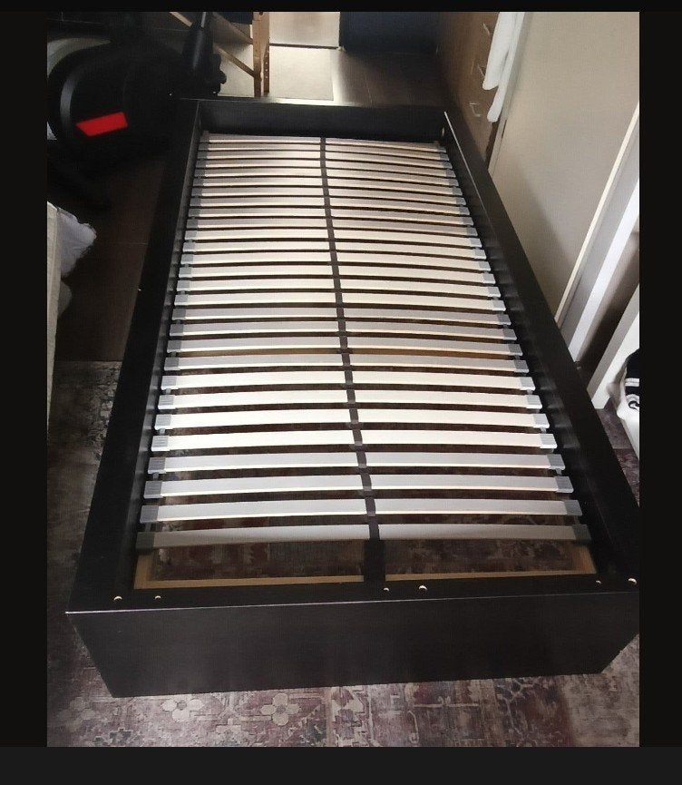 Gratis zwart bed met lattenbodem van Ikea, Ophalen, Gebruikt, 90 cm, Eenpersoons