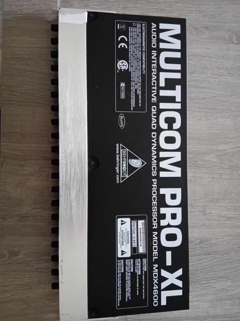 Behringer Multicom Pro-XL MDX4600 Compressor/Limiter, Ophalen, Gebruikt, Minder dan 5 kanalen