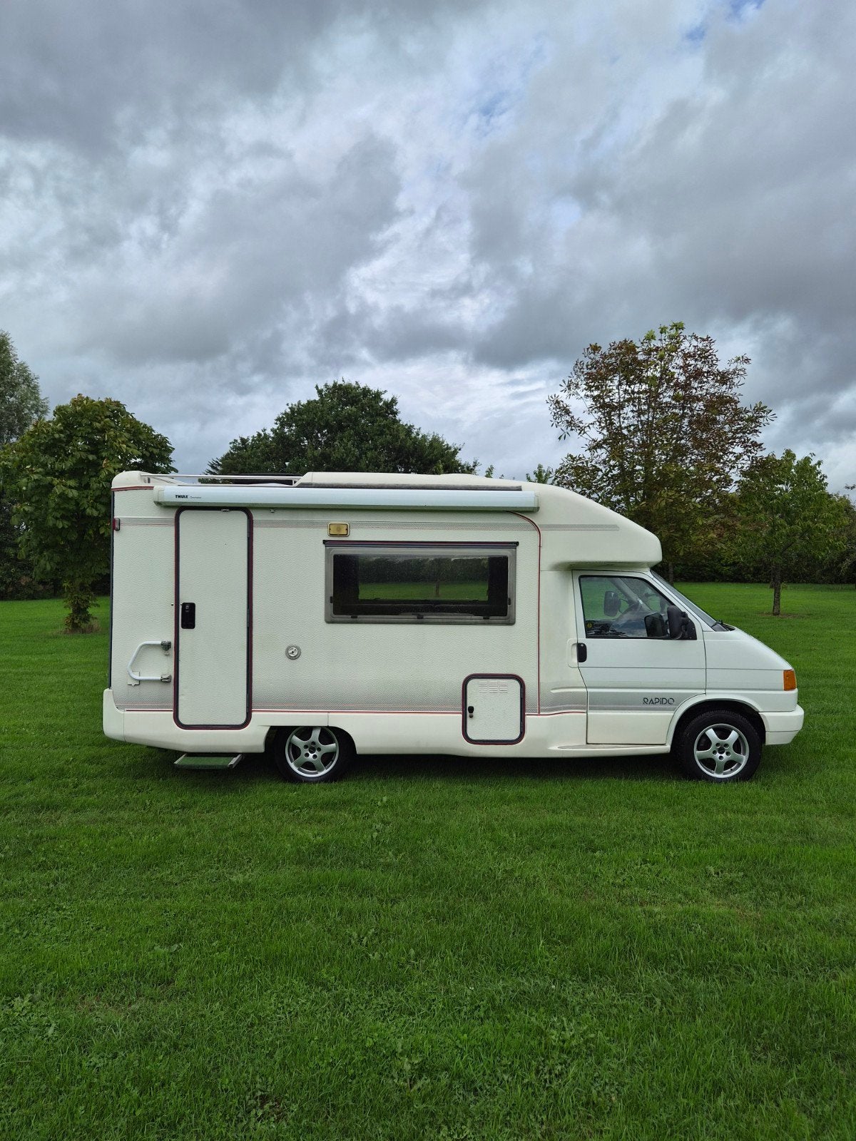 vw transporter️❤️let op met airco!!!🥶camera📽Baerlock✔️net, Buscamper of Camperbus, Ringverwarming, Volkswagen, Bedrijf
