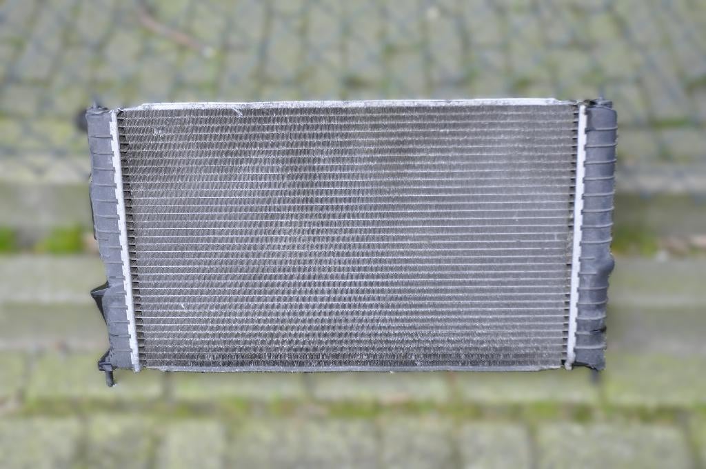 Goede radiateur Saab 9-5 automaat ! 1997-2001, Gebruikt, Info@saabcars.se, Ophalen of Verzenden, Saab