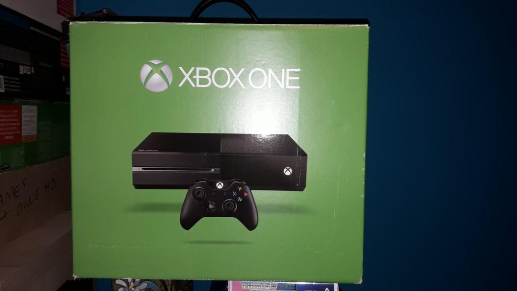 Xbox One Incl Doos (geen controller) No Display Defect*, Ophalen, 500 GB, Zonder controller
