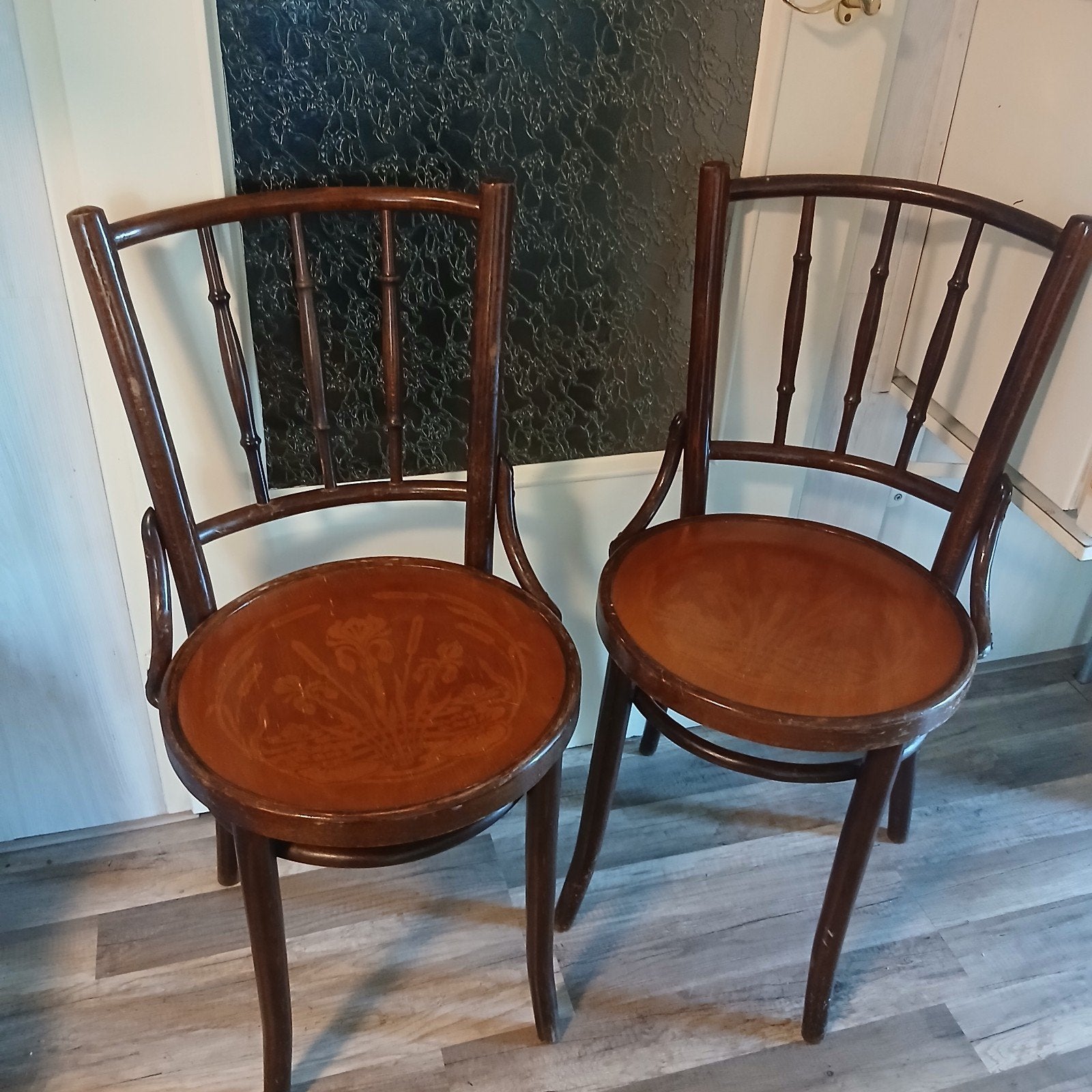 2x oude thonet barstoel, cafestoel, bistrostoel, stoelen, Ophalen