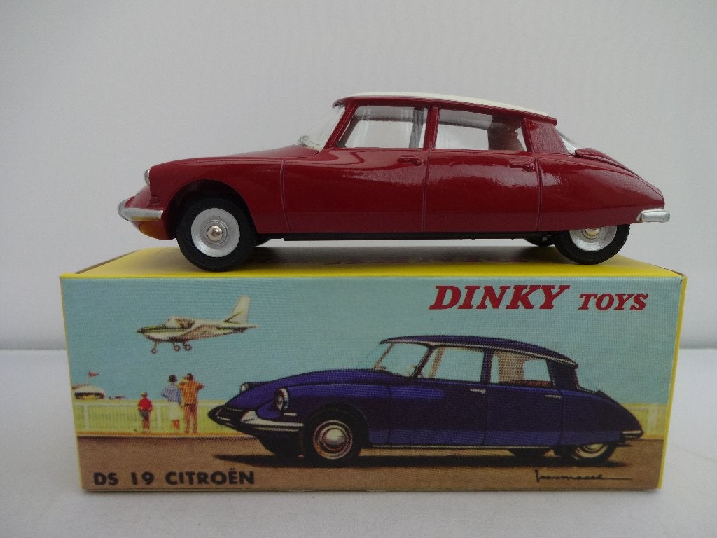 Citroen DS19 rood met crème dak nr: 530 van Dinky Toys 1:43, Hobby en Vrije tijd, Ophalen of Verzenden, Nieuw, Auto, Dinky Toys