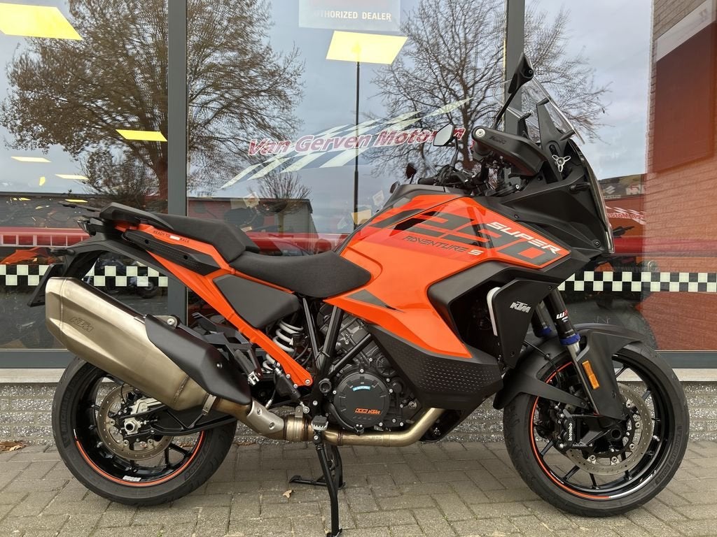 KTM 1290 SUPER ADVENTURE S 2023, Bedrijf, Toermotor
