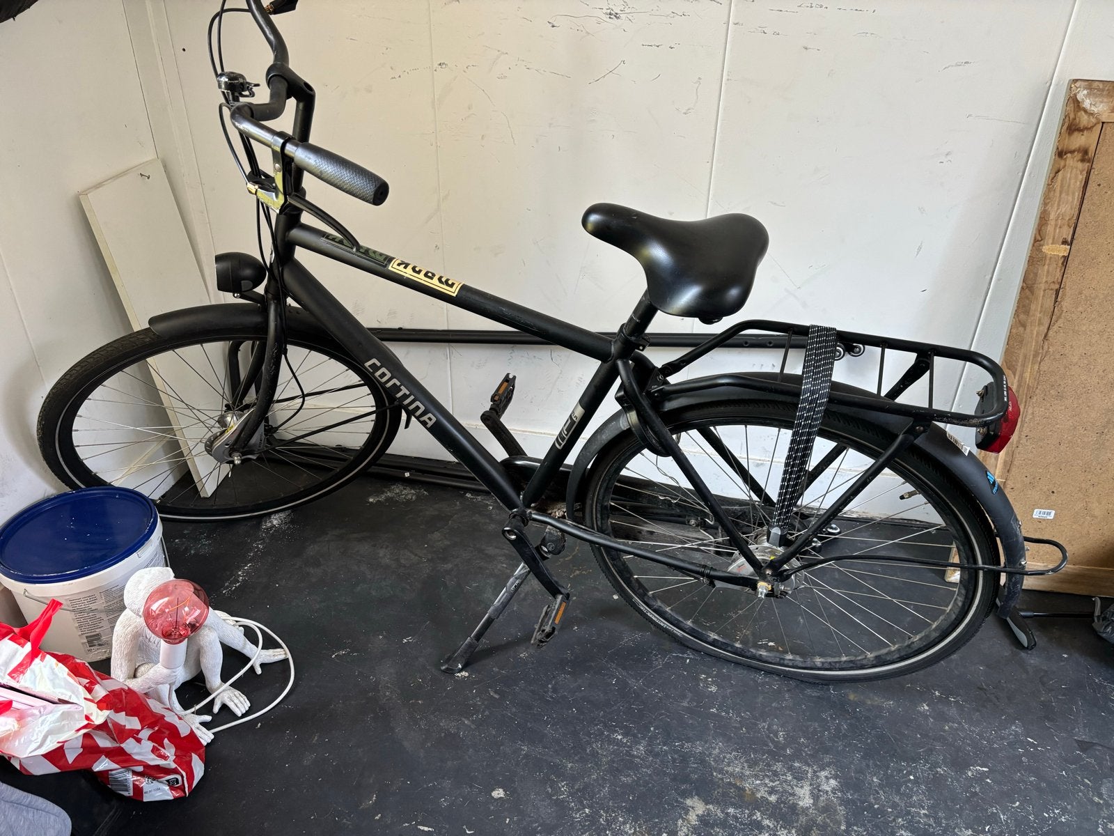 Cortina U1 Damesfiets - Lekke band en kapotte spaak, Ophalen, Gebruikt, 26 inch of meer, Versnellingen