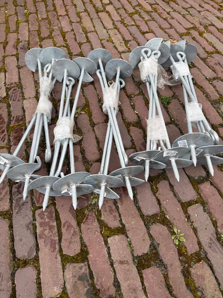 Grondankers / Schroefpalen - 8 stuks, Ophalen, Nieuw