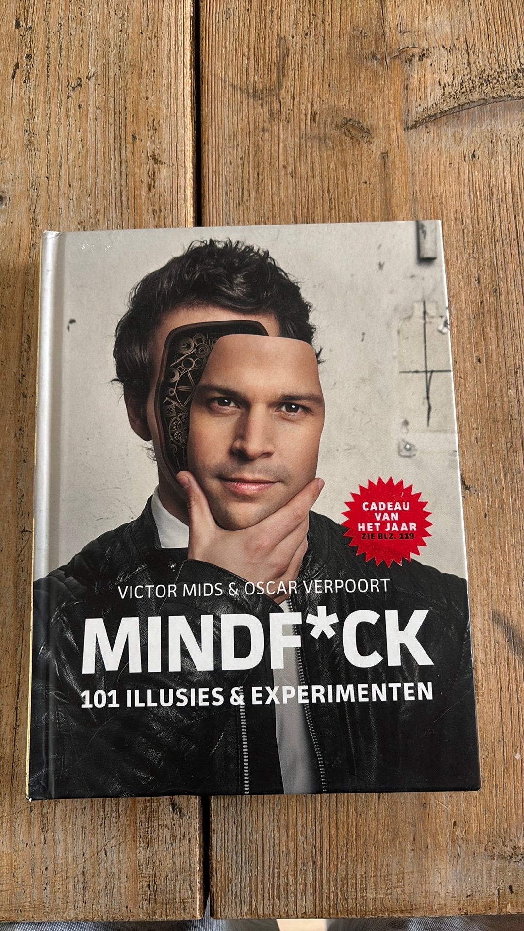 Mindf*ck boek met handtekening, Ophalen of Verzenden, Zo goed als nieuw, Kunst en Cultuur