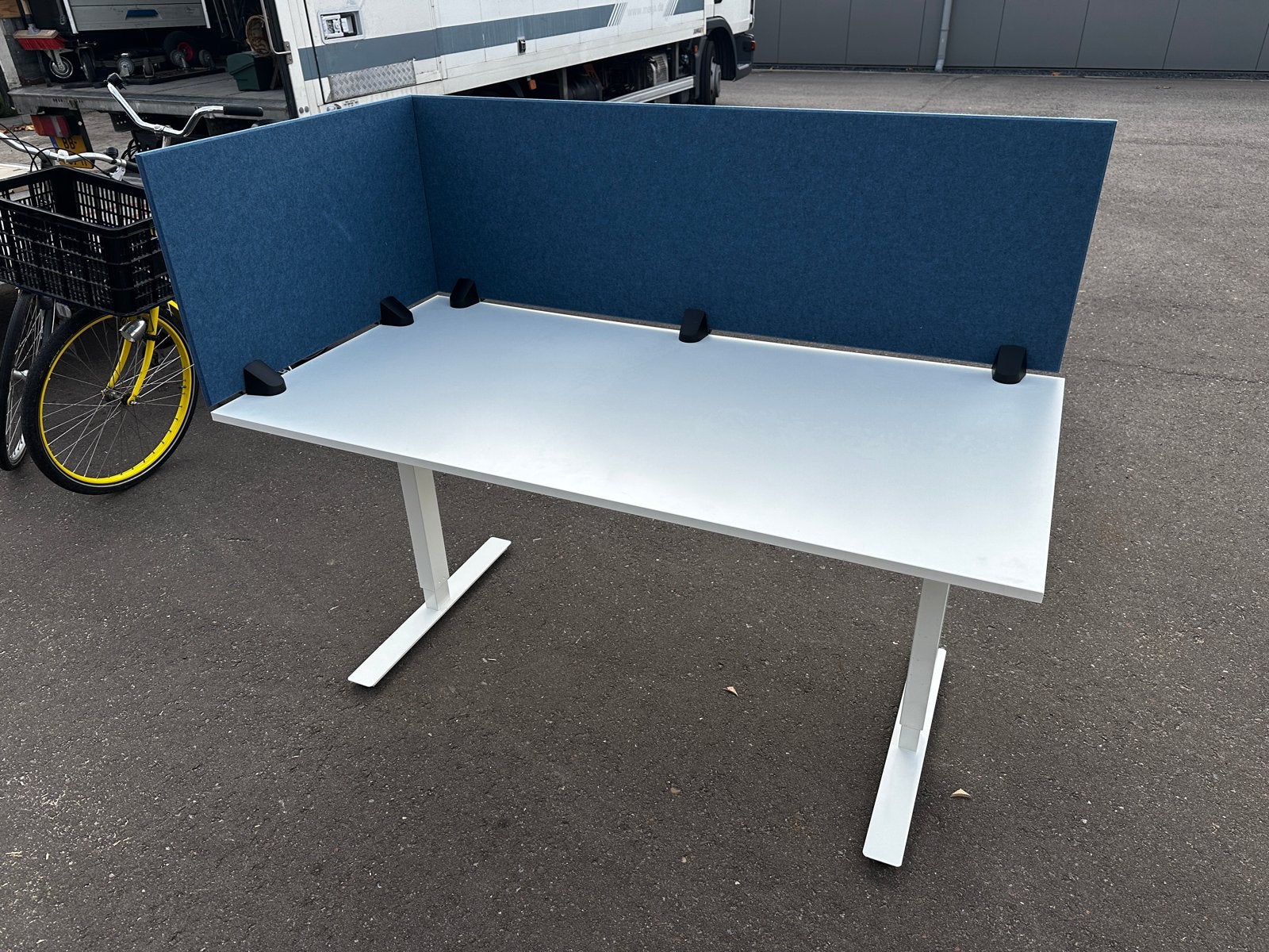 Verstelbaar Bureau met Akoestisch Scherm Ikea Trotten, Ophalen