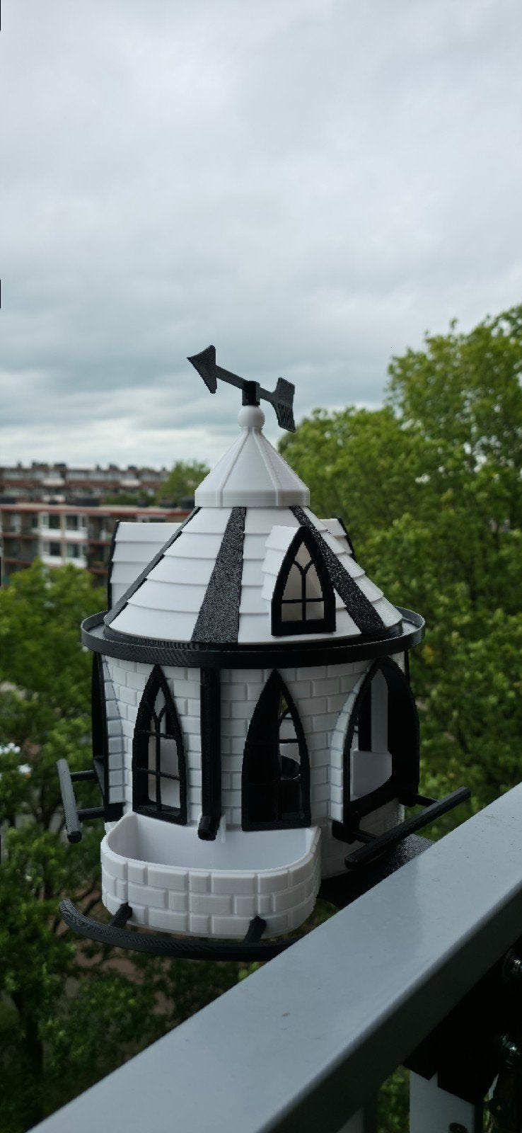 Unieke vogelvoederhuisje met windwijzer - Wit/Zwart, Ophalen, Nieuw