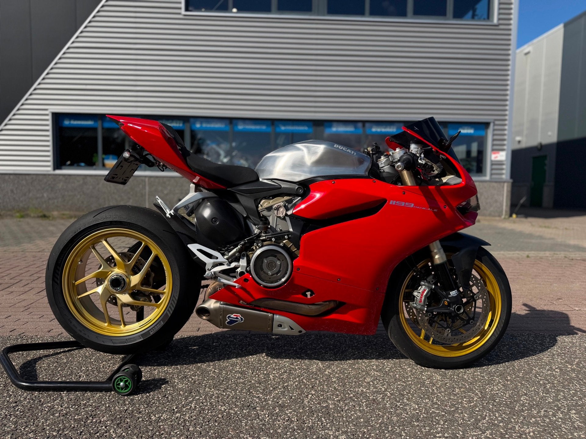 Ducati Sport 1199 Panigale, Info@ducati.it, 1198 cc, Super Sport, Italie
9283  Italie, IT