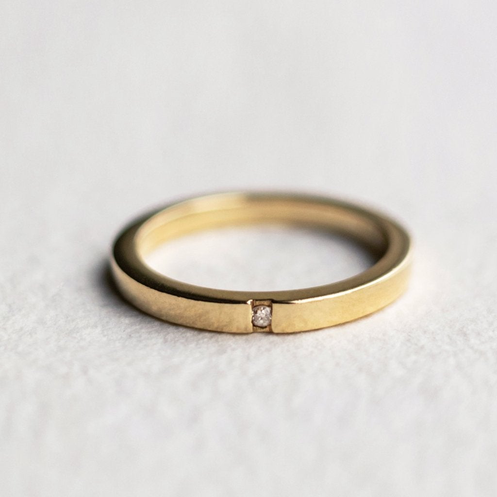 Vintage 9K gouden solitaire ring met diamant - 16,25, Ophalen of Verzenden, Met edelsteen, Dame, Goud
