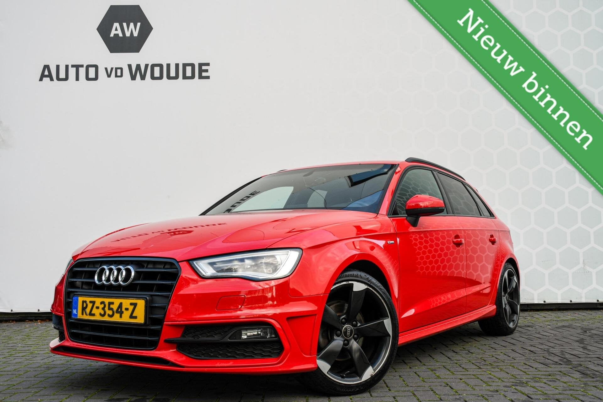 Audi A3 Sportback 1.4 TFSI Ambition S-Line Stoelverwarming, Auto's, Stof, Gebruikt, 150 pk, Grijs