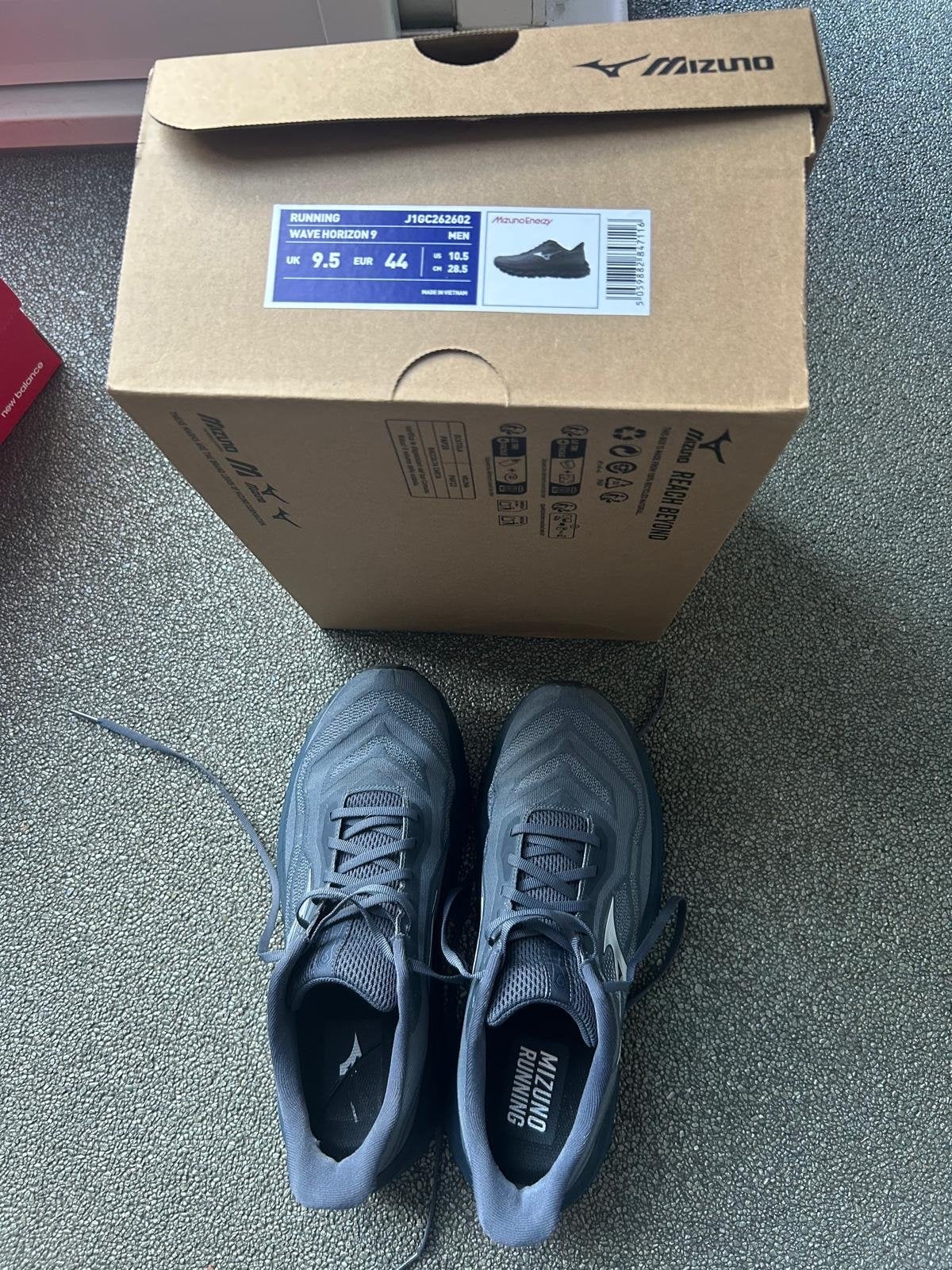 Mizuno Wave Horizon 7 hardloopschoenen  maat 44- Maat 44, Ophalen of Verzenden, Zo goed als nieuw, Overige kleuren, Sneakers of Gympen