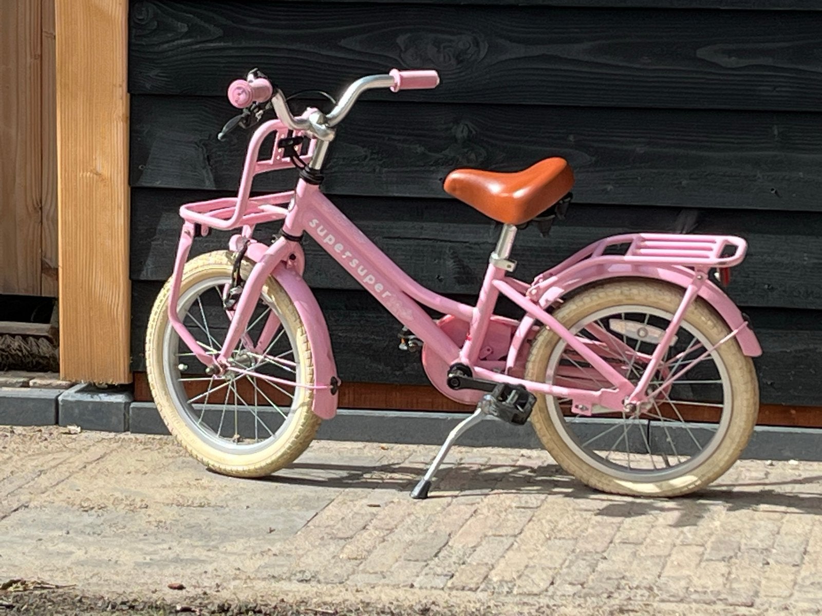 Roze SuperSuper Cooper kinderfiets 16 inch, Ophalen, Gebruikt, Terugtraprem, 16 tot 20 inch
