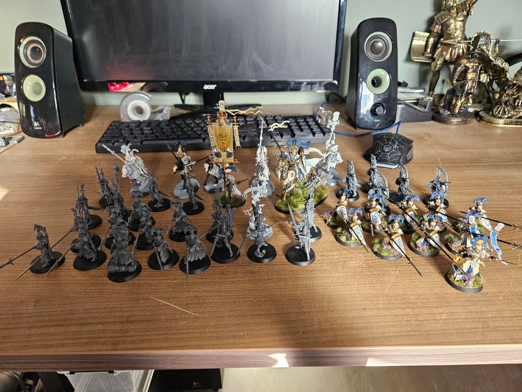 Lumineth Realm-lords Leger - Gedeeltelijk Geverfd, Hobby en Vrije tijd, Modelbouw | Figuren en Diorama's, Ophalen of Verzenden