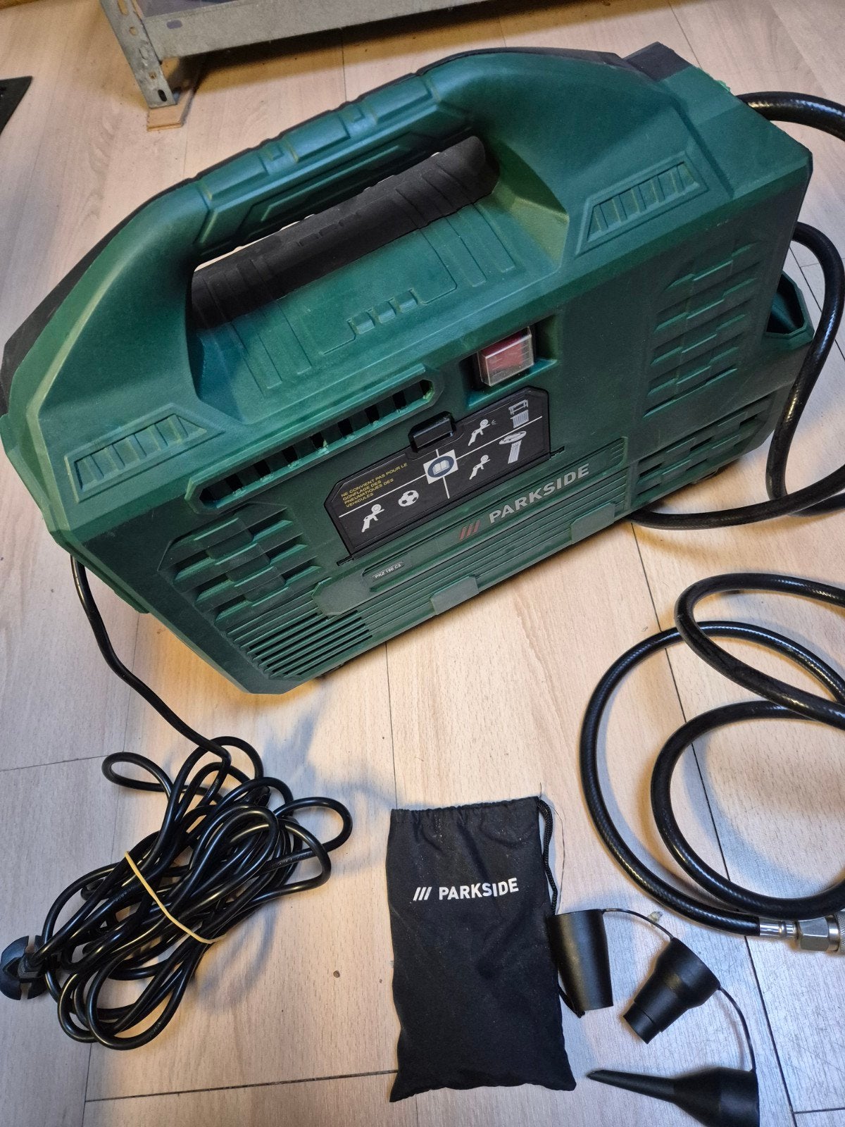 hobby compressor Parkside 180, Doe-het-zelf en Verbouw, Minder dan 25 liter, Ophalen, Minder dan 200 liter/min
