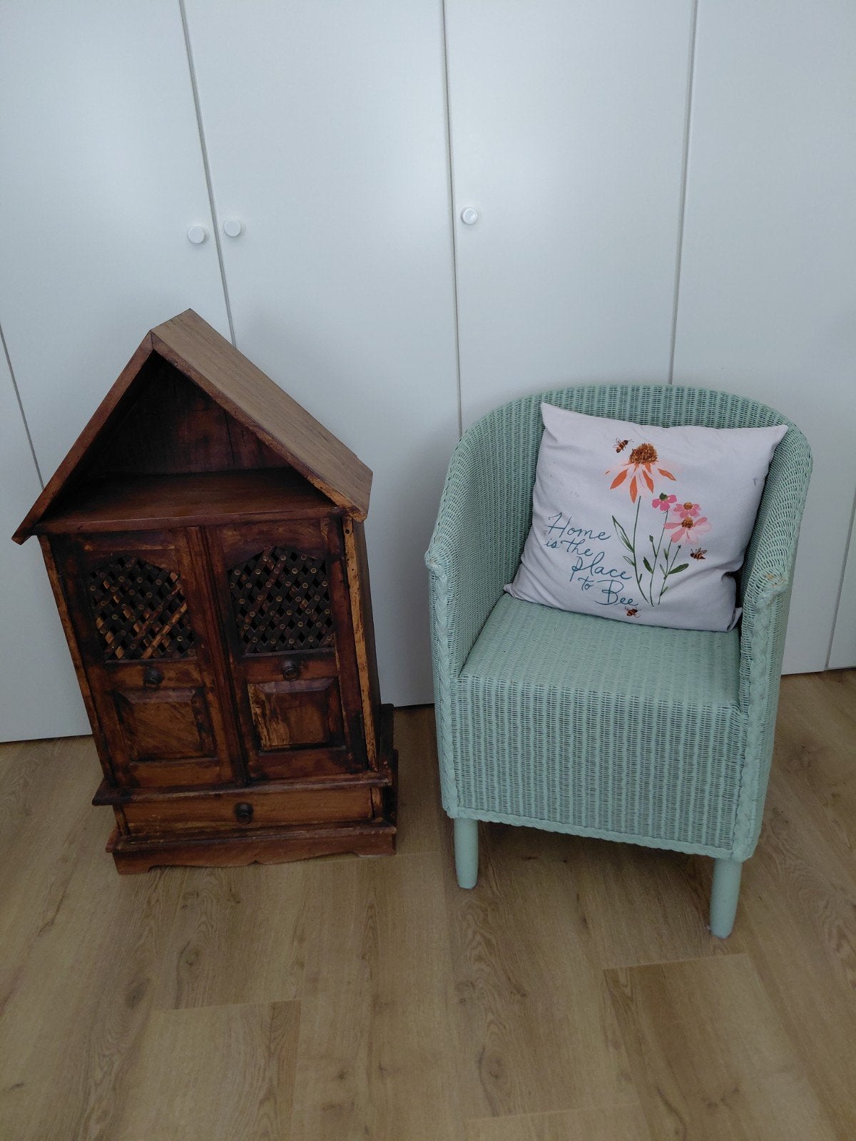 een mooi kastje van teakhout 100 cm hoog, Huis en Inrichting, Kasten | Overige, Ophalen