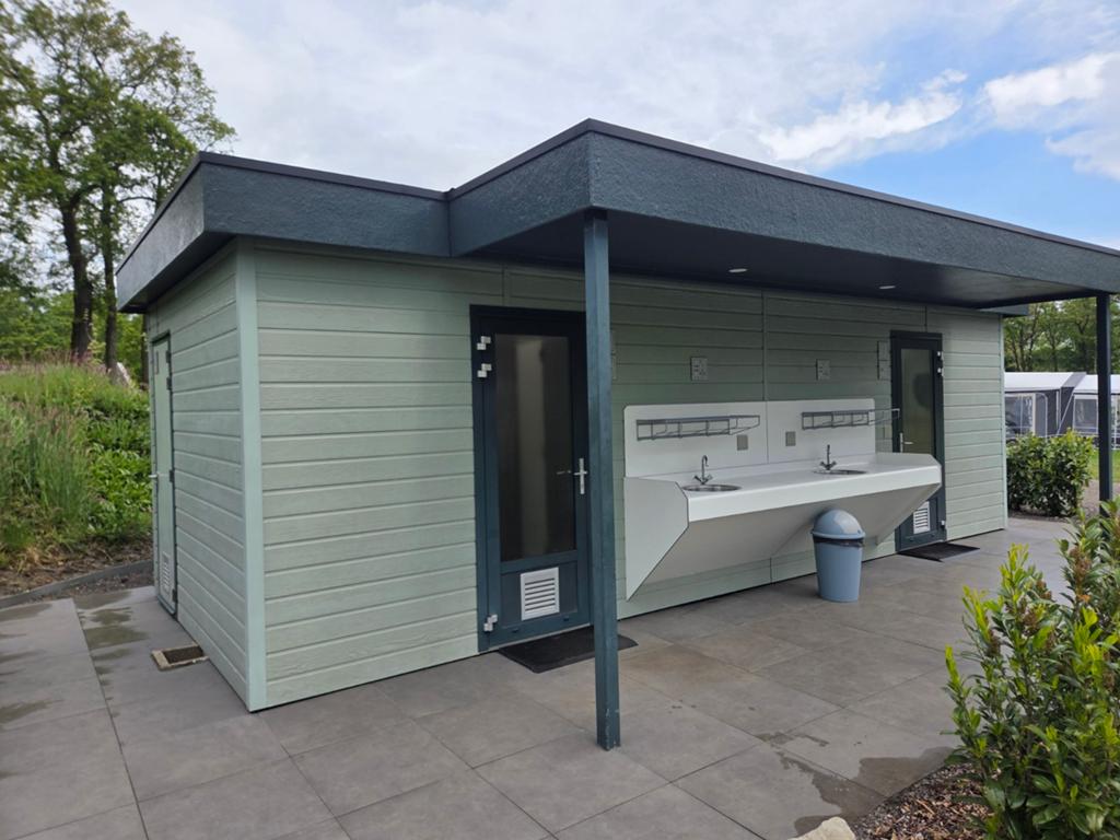 Sanitairgebouw Van Keulen, Ophalen of Verzenden, Toilet