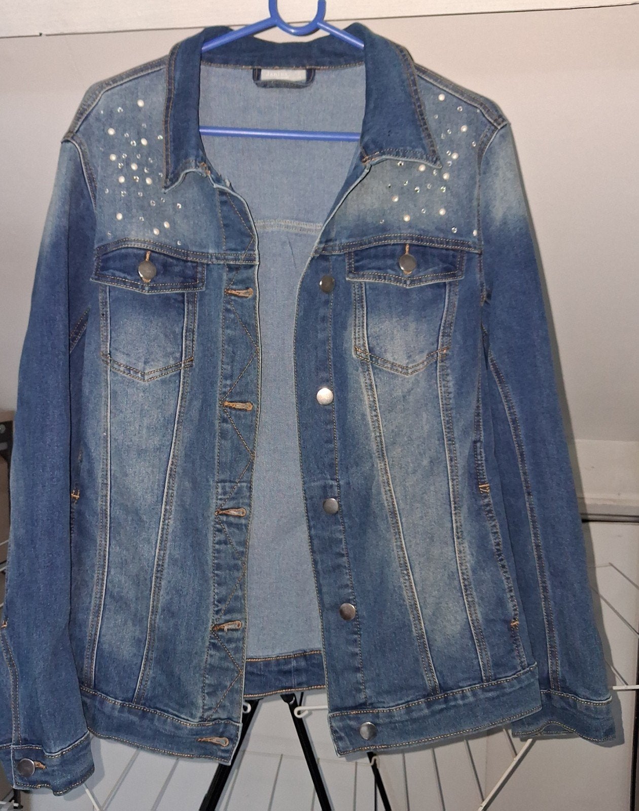 Nieuwe Spijkerjas voor dames. Incl  verzendkosten., Ophalen of Verzenden, Nieuw, Maat 46/48 (XL) of groter, Blauw