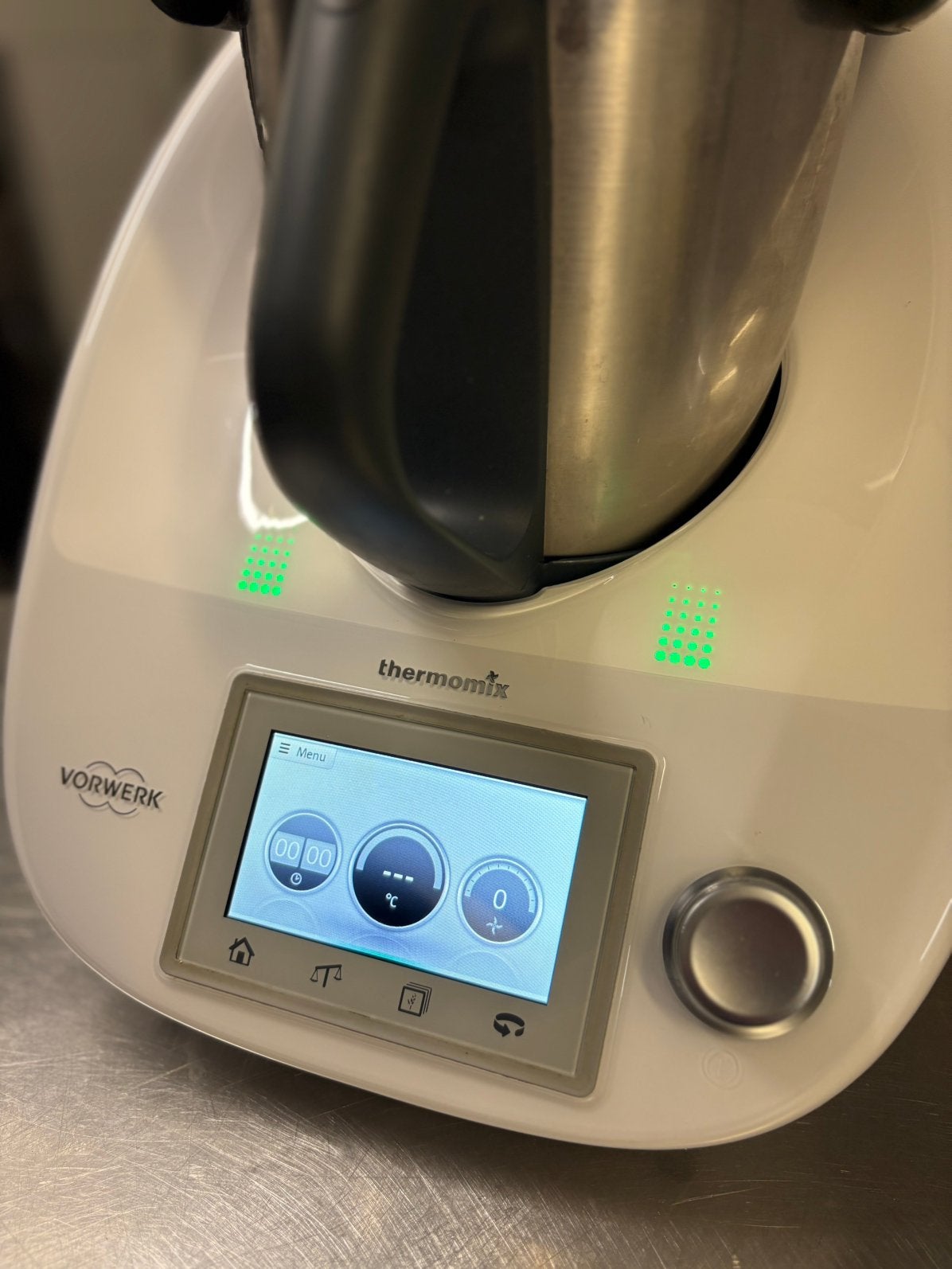 Vorwerk thermomix te koop TM5, Witgoed en Apparatuur, Keukenmixers, 4 liter of meer, Ophalen, Zo goed als nieuw, 3 snelheden of meer