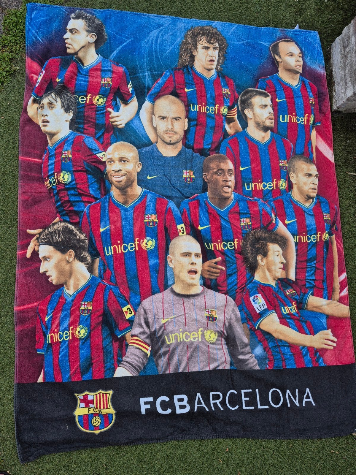 FC Barcelona Strandlaken 185x140cm, Verzamelen, Ophalen of Verzenden, Zo goed als nieuw, Buitenlandse clubs, Overige typen