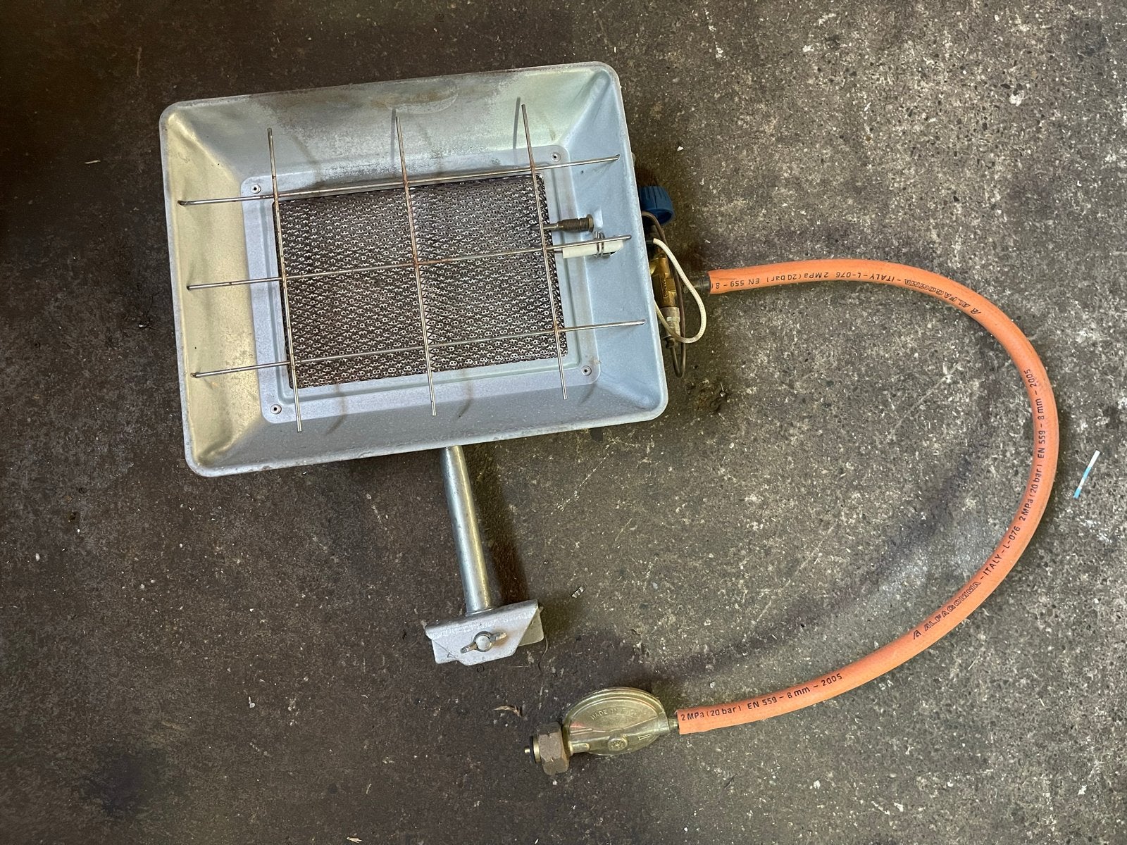 Gas terrasverwarmer - Ideaal voor buitenruimtes, Tuin en Terras, Ophalen of Verzenden, Gebruikt, Gas, Vloer