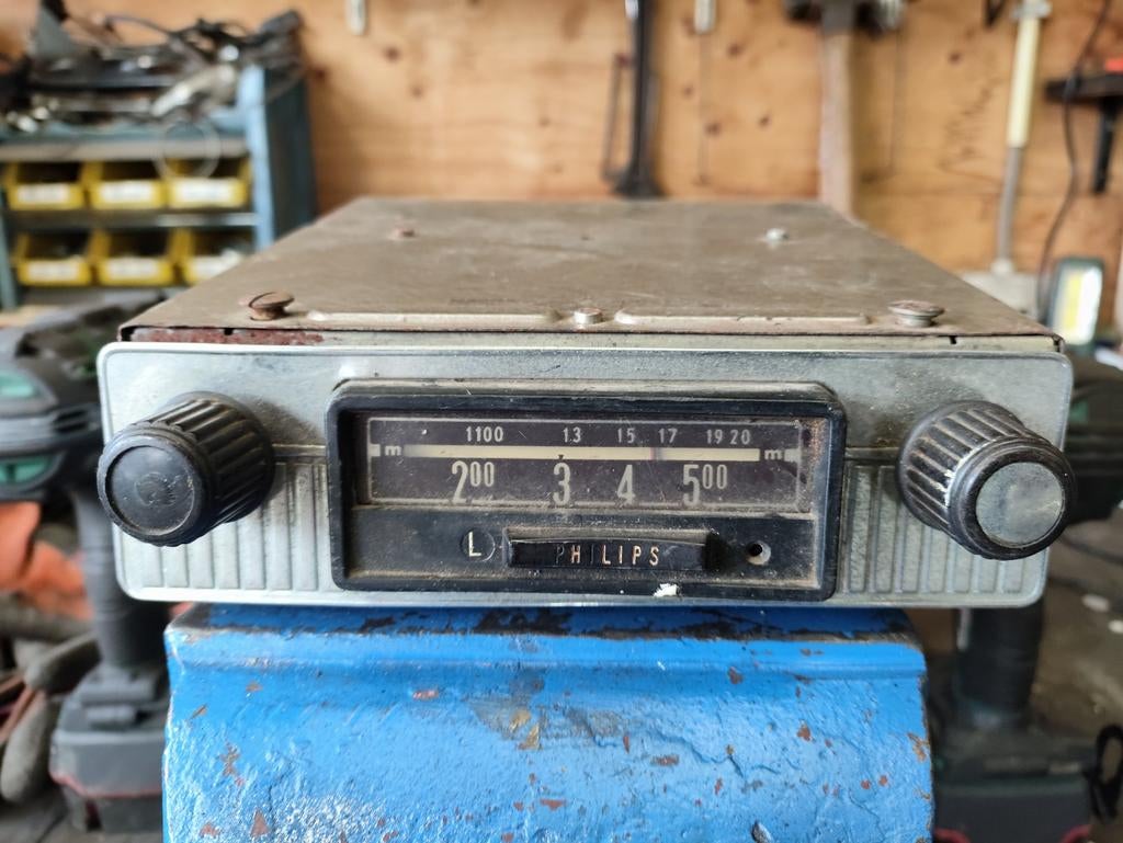 Vintage Philips 6 volt lampenradio, Ophalen, Gebruikt