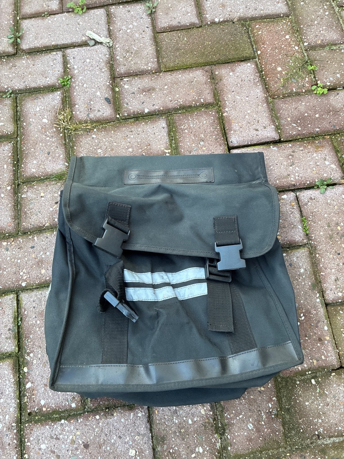 Zwarte fietstas met reflecterende strepen, Ophalen of Verzenden, Gebruikt