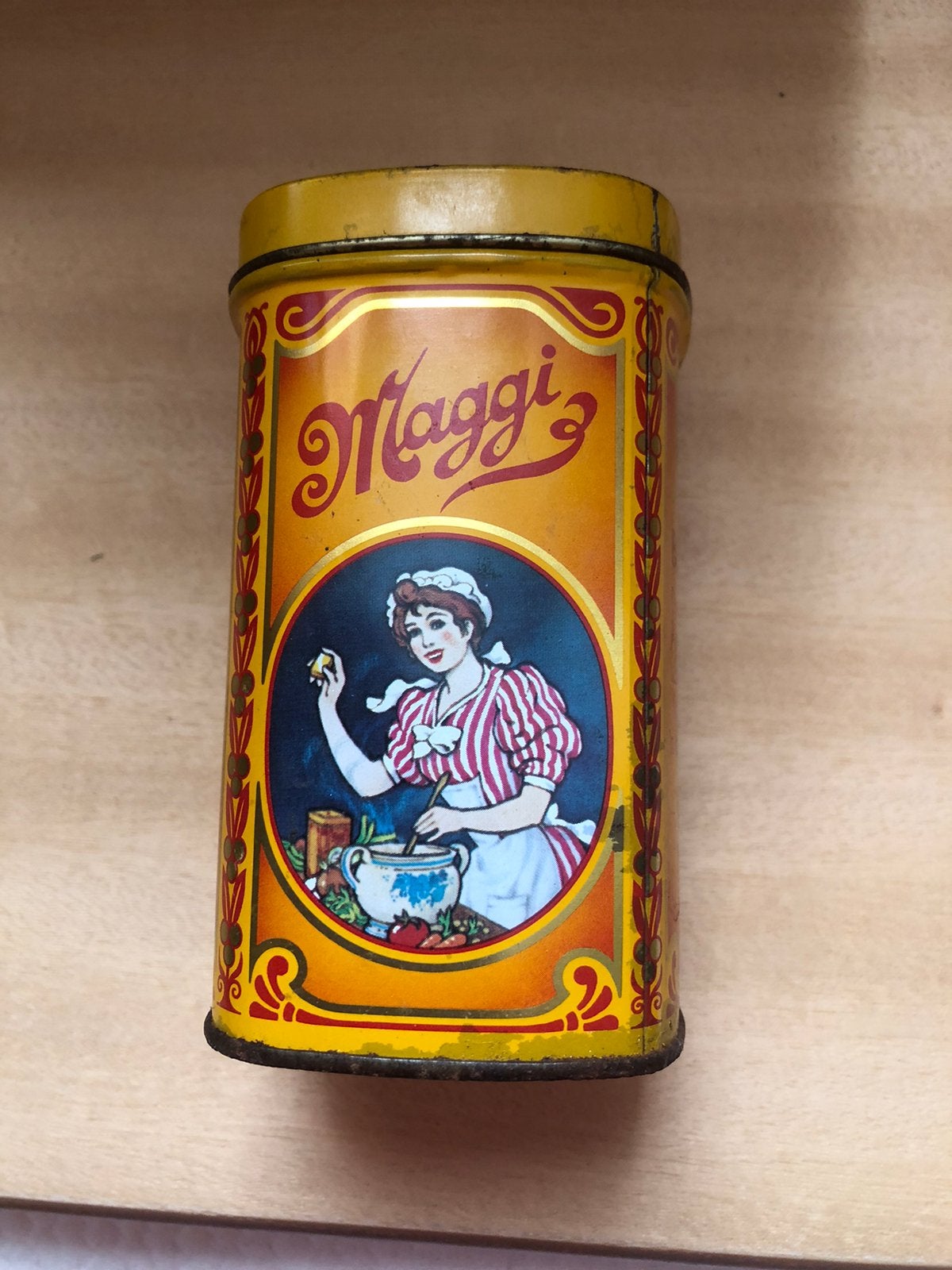 Vintage Maggi blikje, Verzamelen, Ophalen, Gebruikt, Overige