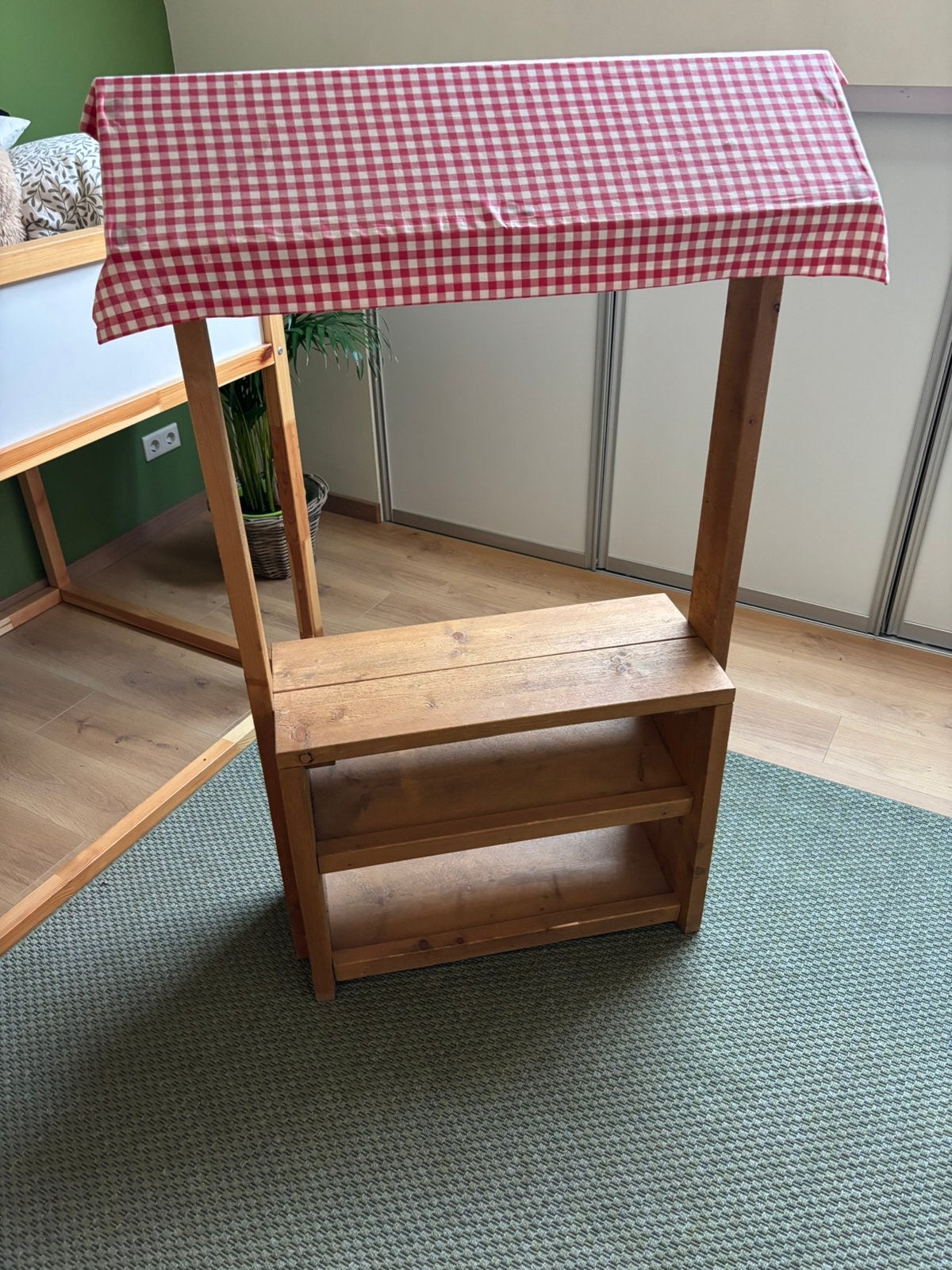 Houten winkelkraampje, Kinderen en Baby's, Speelgoed | Houten speelgoed, Ophalen, Gebruikt, Meubelstuk of Keukentje