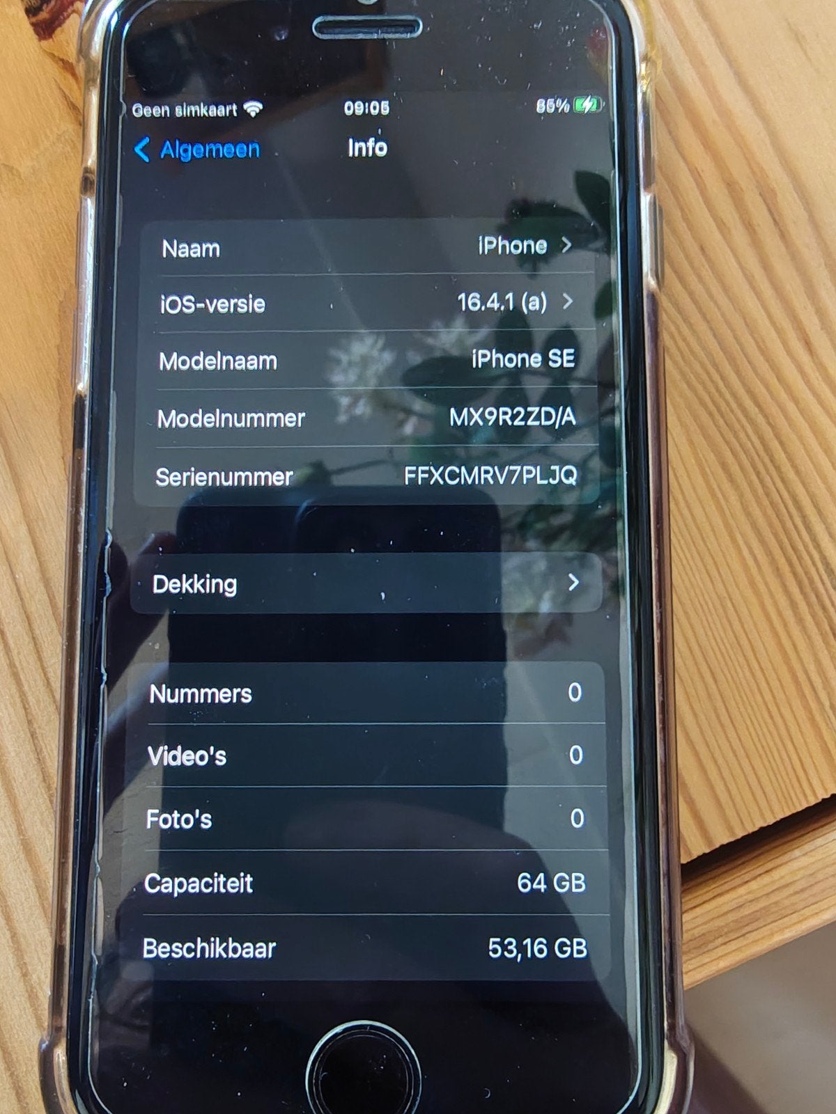 iPhone SE (2020) 64GB met hoesje en screenprotector, Telecommunicatie, Mobiele telefoons | Apple iPhone, Gebruikt, 64 GB, Zonder abonnement