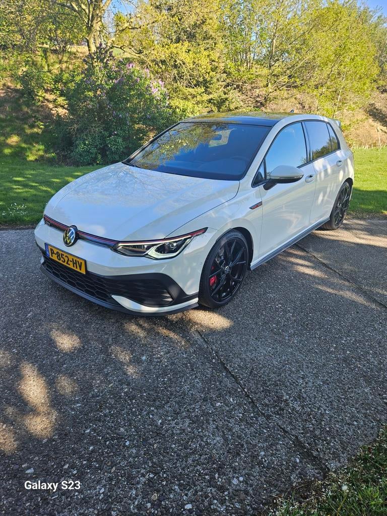 Volkswagen Golf 2.0 TSI OPF 221KW Dsg7 2021 Wit, 4 cilinders, 1984 cc, Wit, Grijs
