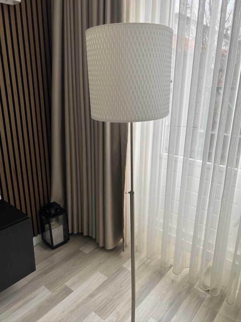 Ikea lamp, Ophalen, Zo goed als nieuw, E27 (groot), Led-lamp