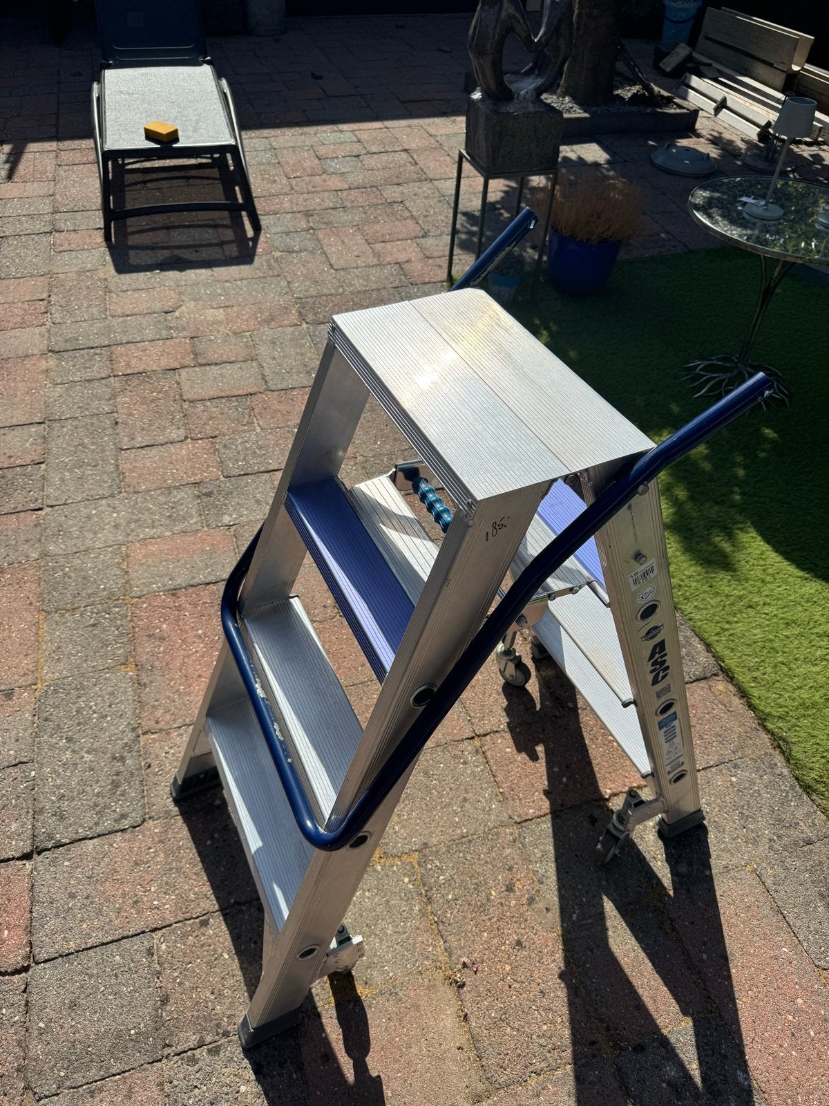 ASC Group Steektrap met 4 treden en leuning en met wielen., Ophalen, Gebruikt, Trap, Minder dan 2 meter