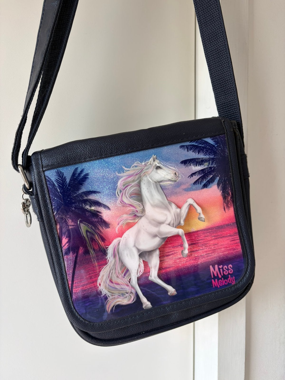 Tasje met paard-afbeelding Miss Melody, Ophalen of Verzenden, Zo goed als nieuw, Blauw