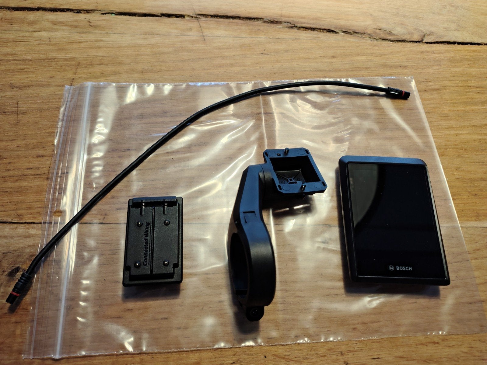 Bosch Kiox 500 Smart display + houder set Nieuw, Fietsen en Brommers, Fietsaccessoires | Fietscomputers, Bosch, Nieuw, Ophalen of Verzenden