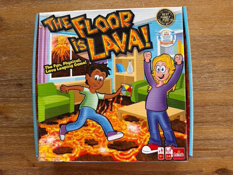 The Floor is Lava! Bordspel - Zo goed als nieuw, Drie of vier spelers, Ophalen of Verzenden, Zo goed als nieuw