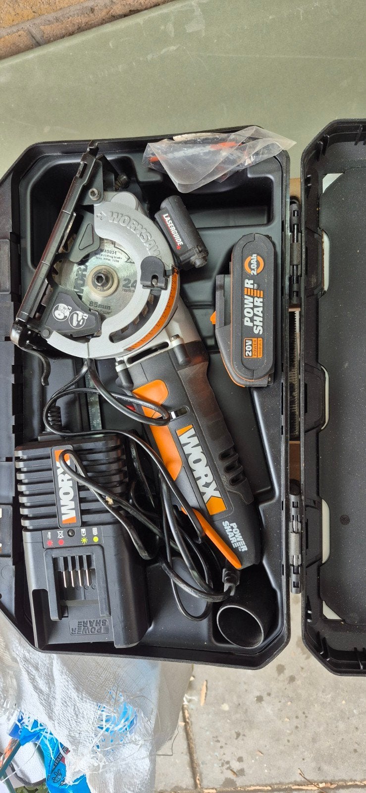 Worx WX523 Accu Cirkelzaag - Compact en Krachtig, Gebruikt, Cirkelzaag, Worx, Ophalen of Verzenden