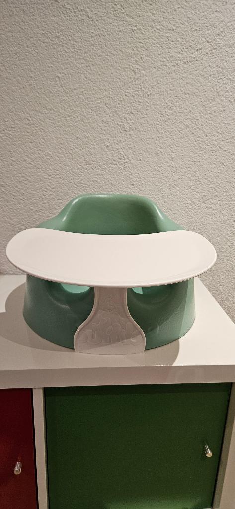 Bumbo floor seat met tray, Kinderen en Baby's, Ophalen, Zo goed als nieuw, Overige typen, Gordel(s)
